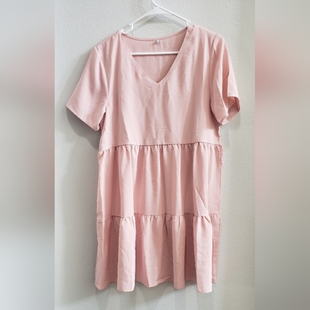 Light pink layered / ruffled mini dress size medium